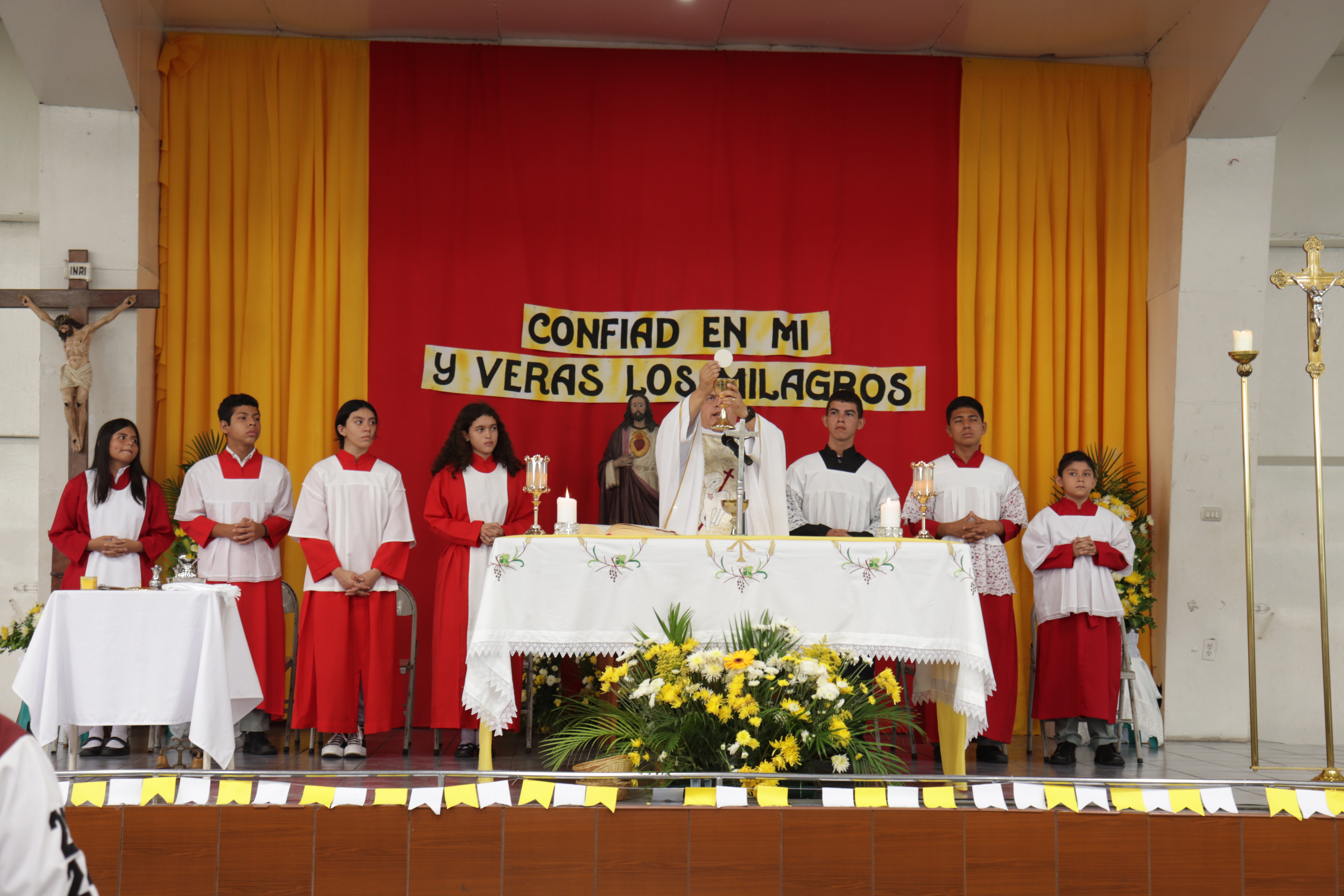 Celebración del Sagrado Corazón de Jesús en Escuela Domingo Savio