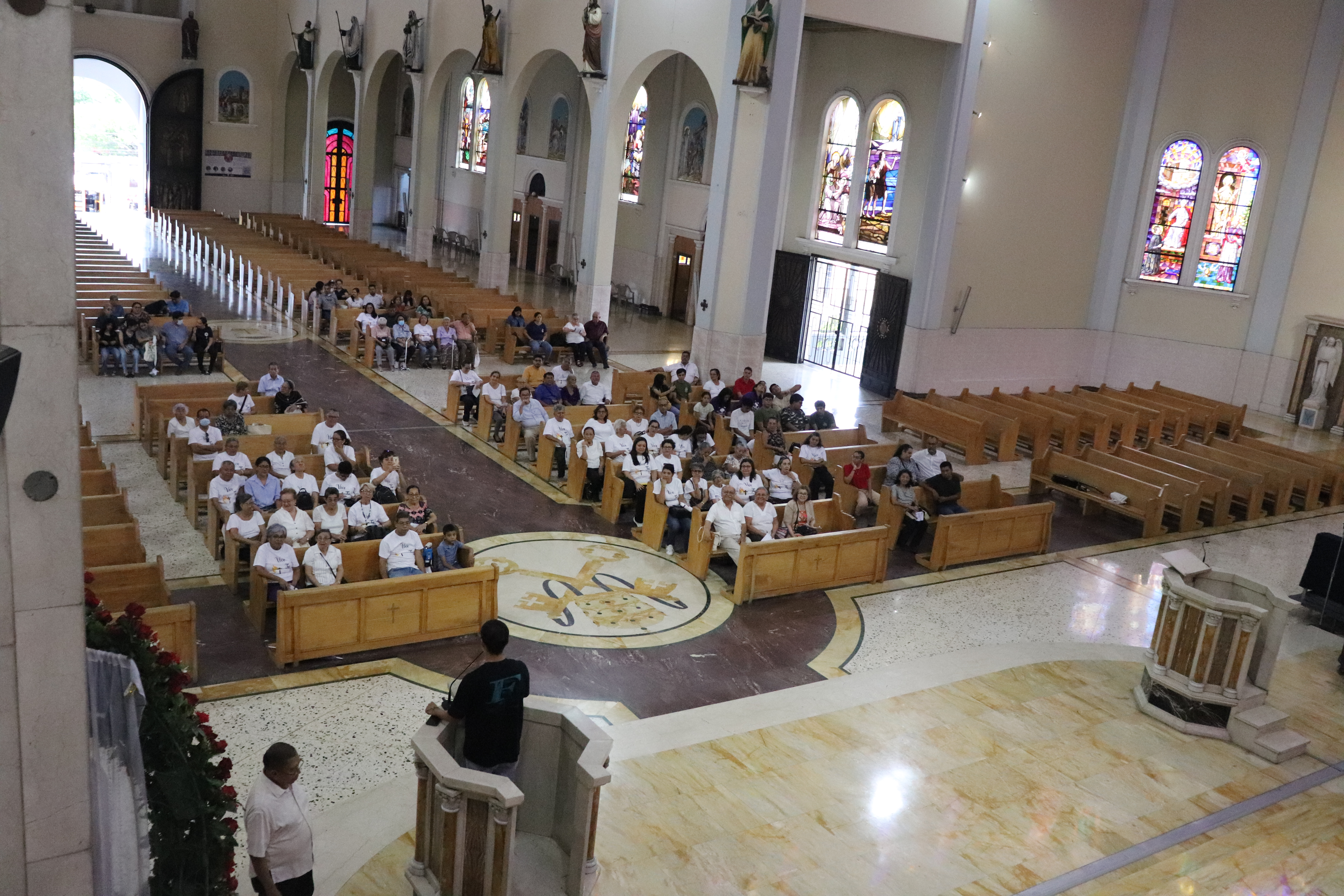 Peregrinación fortalece la fe y el conocimiento en la Parroquia María Auxiliadora